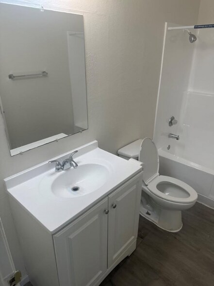 Building Photo - 1132-1021 Wilmington Blvd