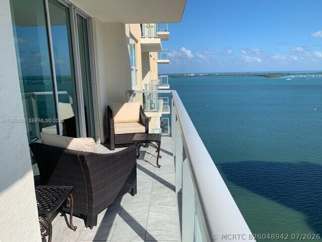 Building Photo - 1155 Brickell Bay Dr