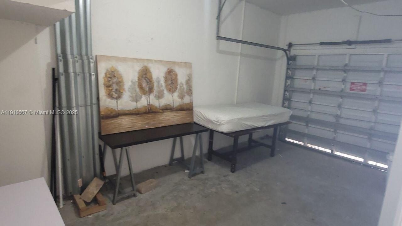 Building Photo - 12874 SW 132nd Ter