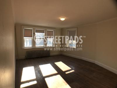 Building Photo - 1 bedroom in Boston MA 02135