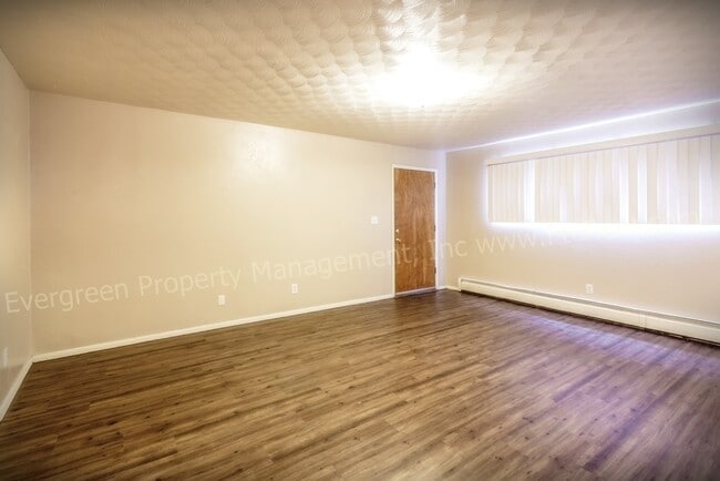 Building Photo - 1110 Gard Pl