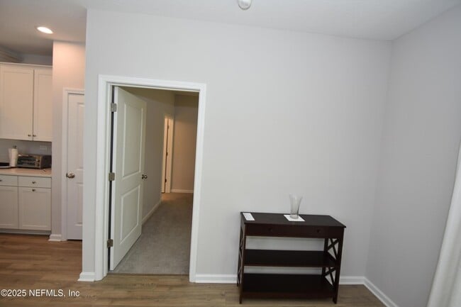 Building Photo - 172 Charlie Way