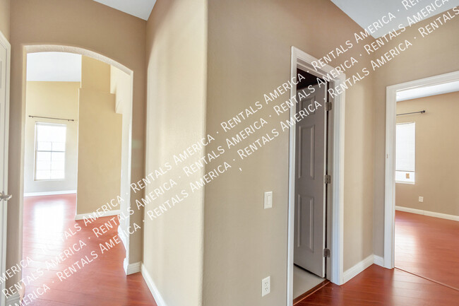 Building Photo - 7165 W Yarbough Dr