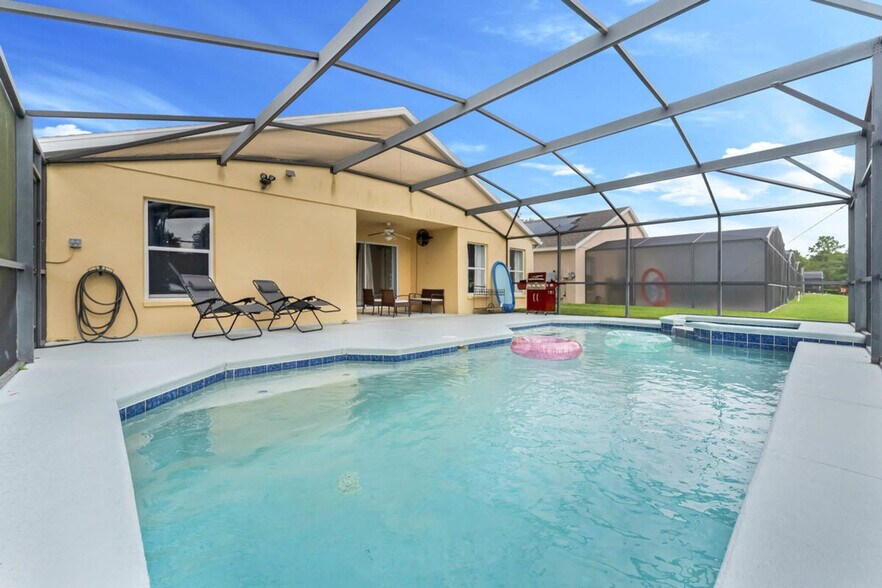 Building Photo - 958 Sandy Ridge Dr