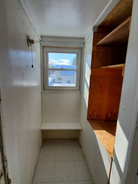 Building Photo - 27 First Ave