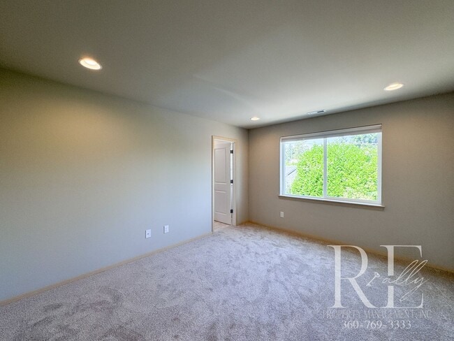 Building Photo - 1060 Banyan St