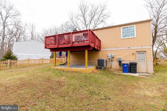 Building Photo - 8280 Wold Den Ct