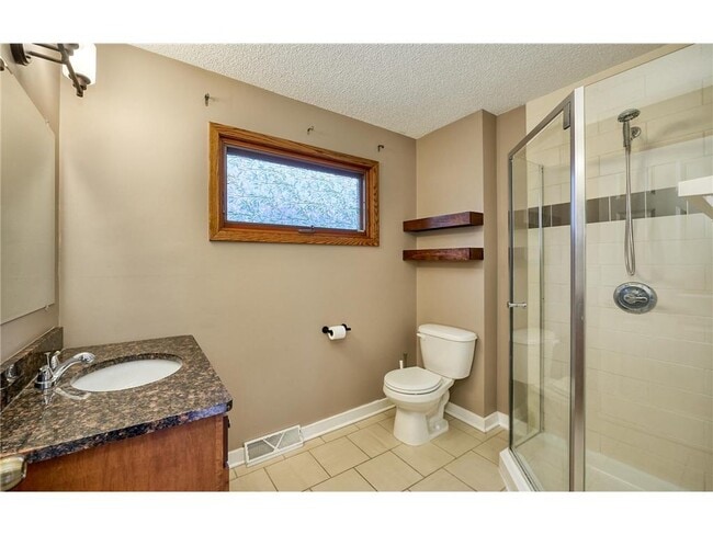 Building Photo - 5006 30th Ave S