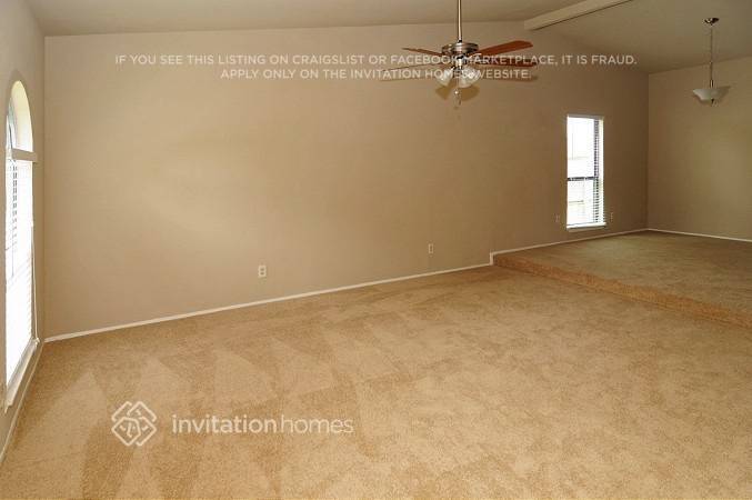 Building Photo - 1534 Coffeyville Trail