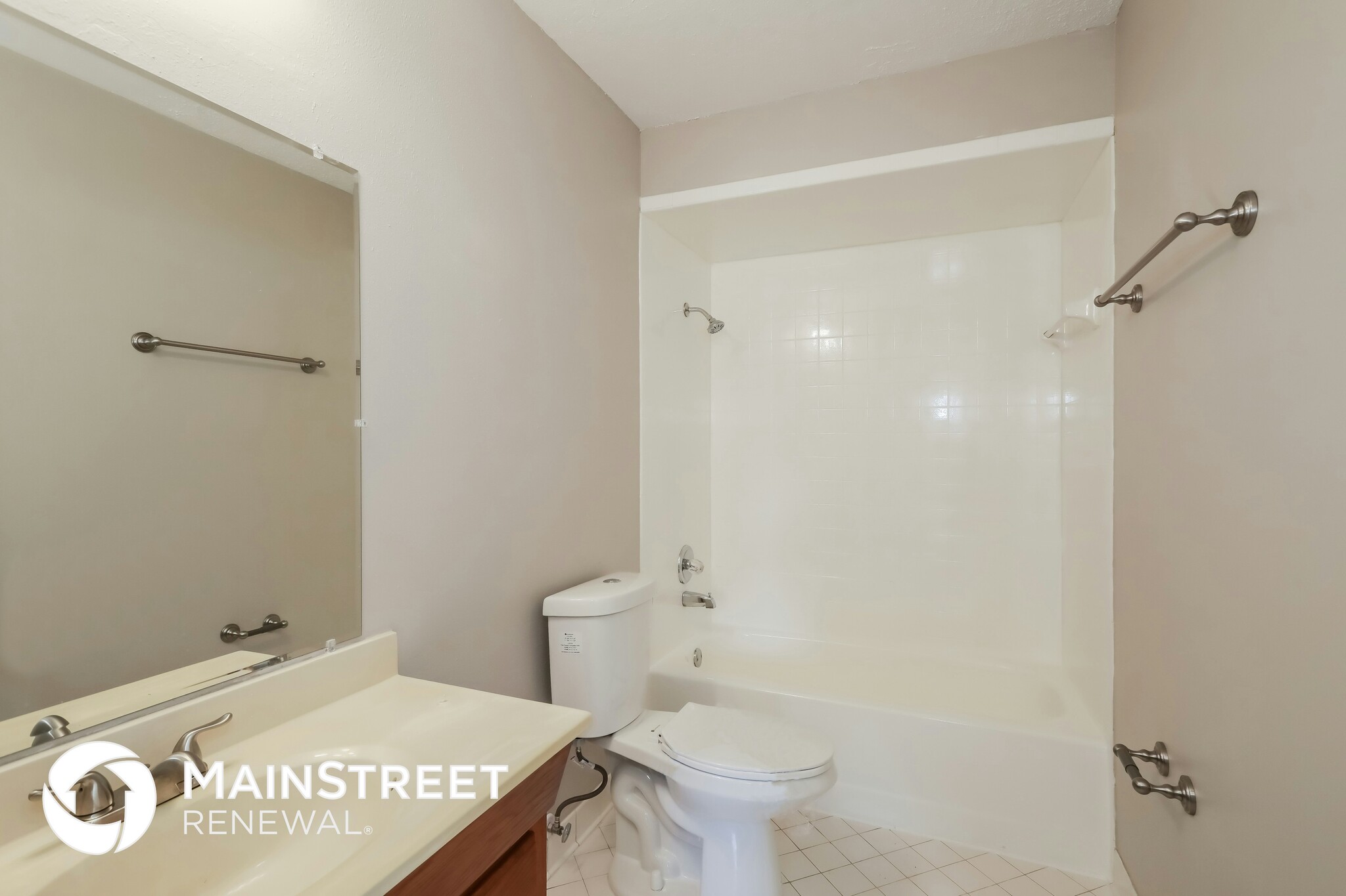 Building Photo - 301 Highland Ave