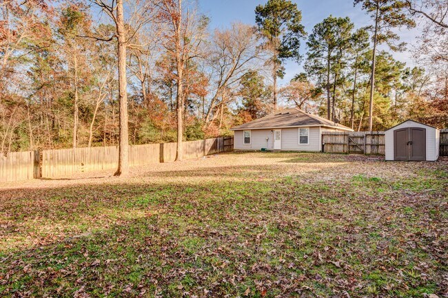 Building Photo - 10559 Royal Andrews Dr