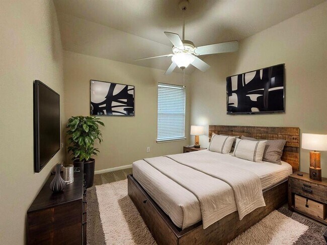 Building Photo - 1780 Stone Rim Loop