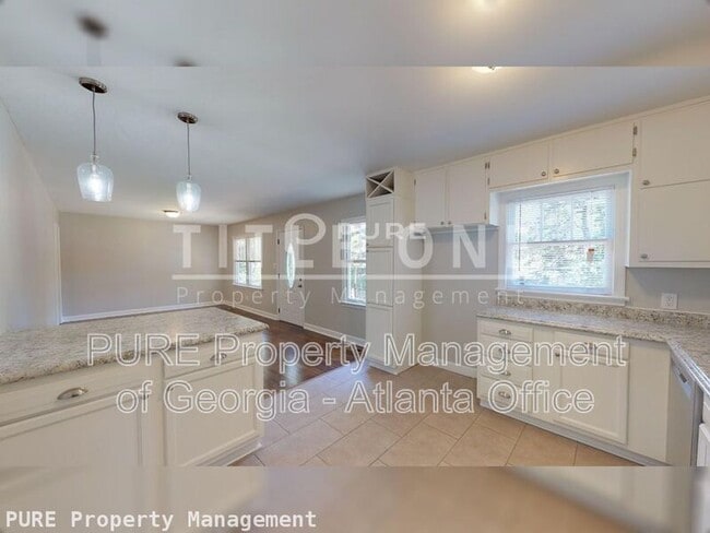 Building Photo - 426 Dorsey Rd