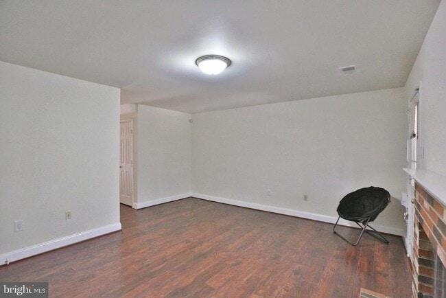 Building Photo - 14214 Beddingfield Way