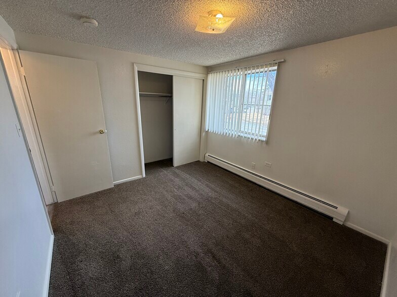 Building Photo - 1424 11th Ave