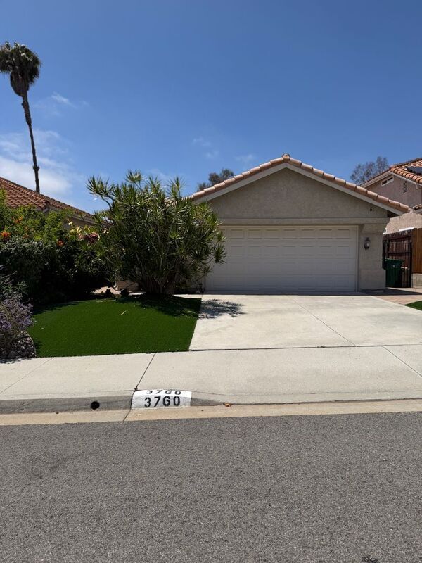 Building Photo - 3760 Via Cabrillo