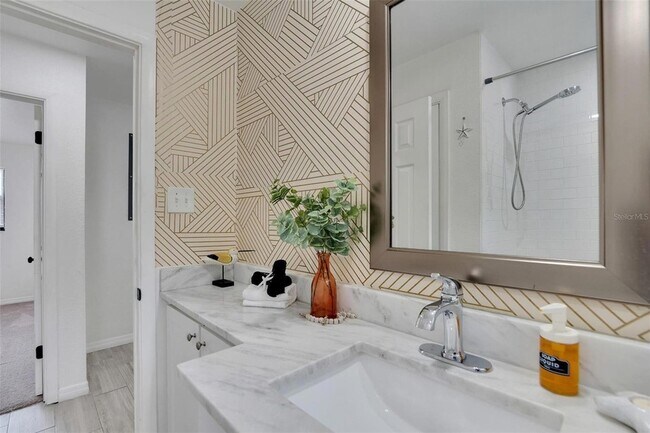 Building Photo - 4731 W Montgomery Ave