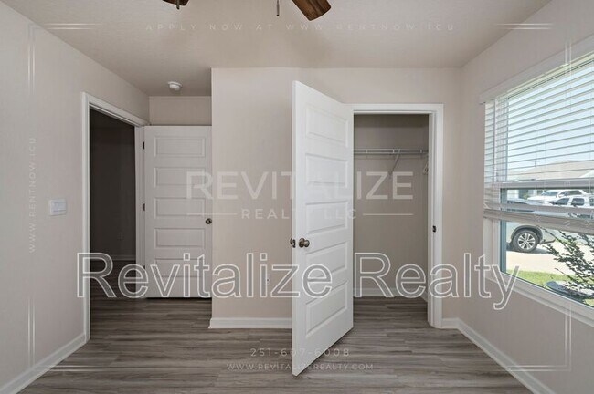 Building Photo - 22360 Aleutian Ave