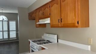 Building Photo - 809 Schaub Ave