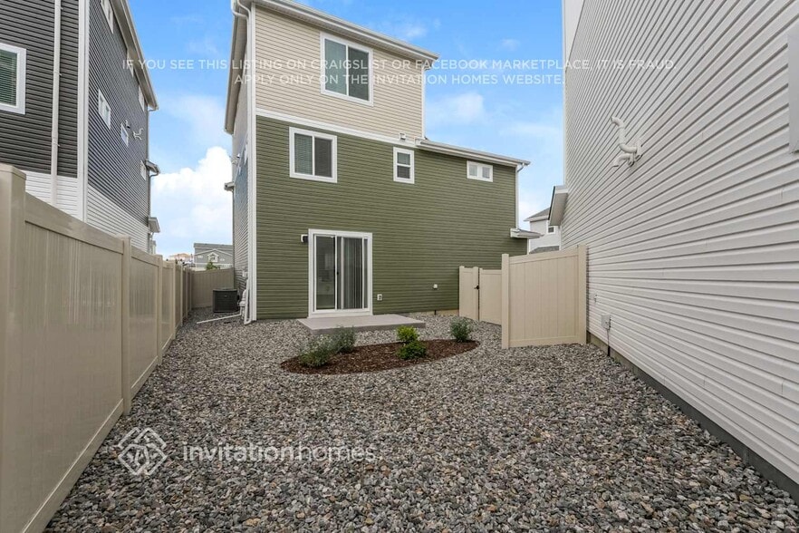 Building Photo - 5659 Bowerman Ln