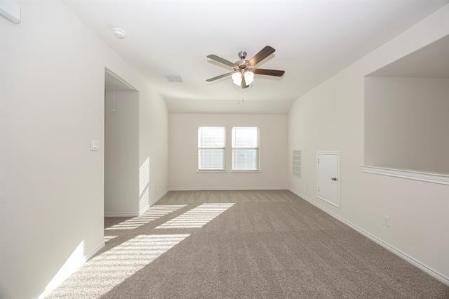 Building Photo - 1001 Marigold St