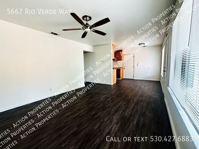 Building Photo - 5667 Rio Verde Way