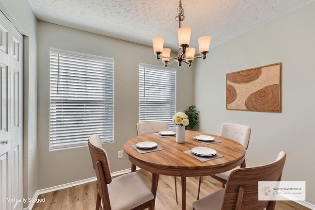 Building Photo - 5855 Monroe Crossing