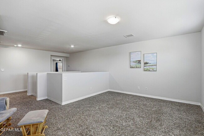Building Photo - 7509 Enchanted Pk Dr