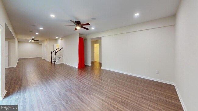 Building Photo - 7640 Knotting Hl Ln