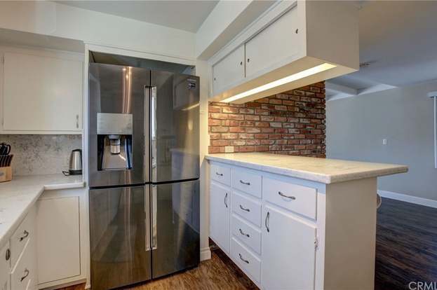 Building Photo - 111 19th St