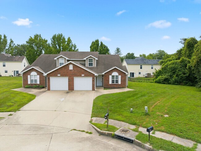 Building Photo - 4404-4404 W Jeana Ct