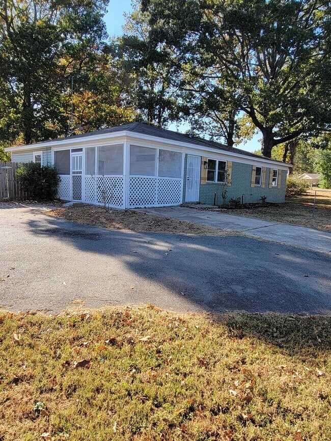 Building Photo - 101 Shelby Rd