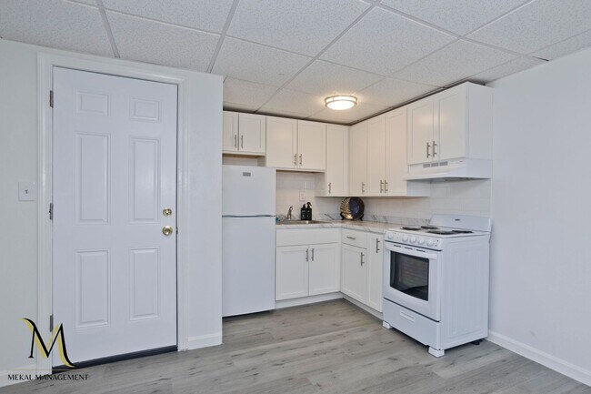 Primary Photo - 41-45 Broad St