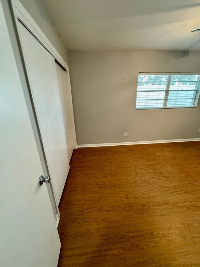 Building Photo - 3 bedroom home with large yard on the west end!