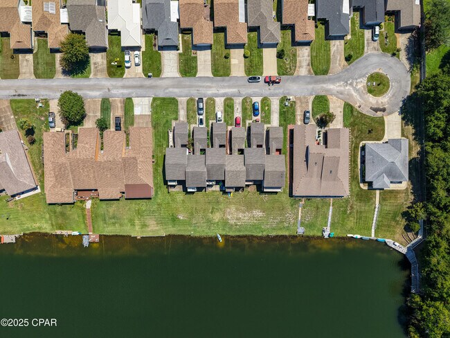 Building Photo - 115 Marin Dr