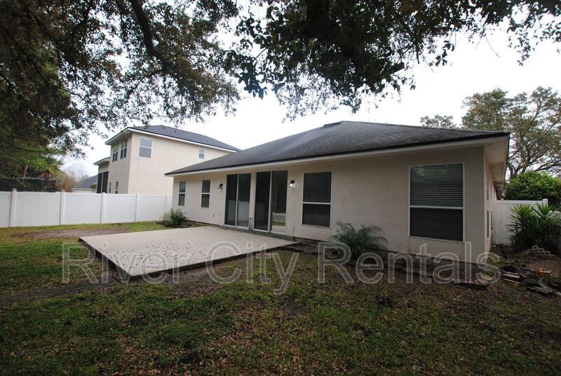 Building Photo - 3022 Piedmont Manor Dr