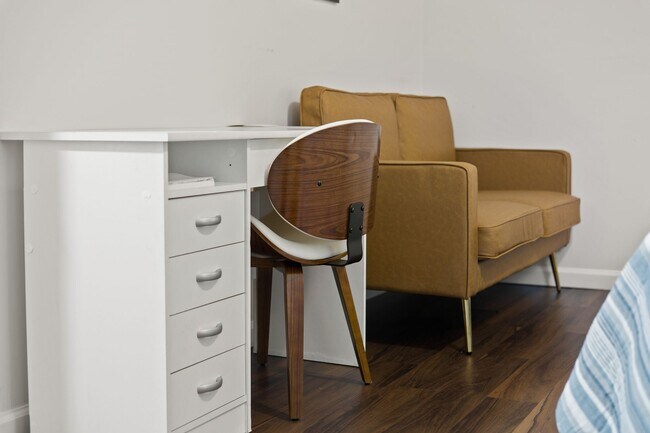 Building Photo - 3285 Marlanta Dr