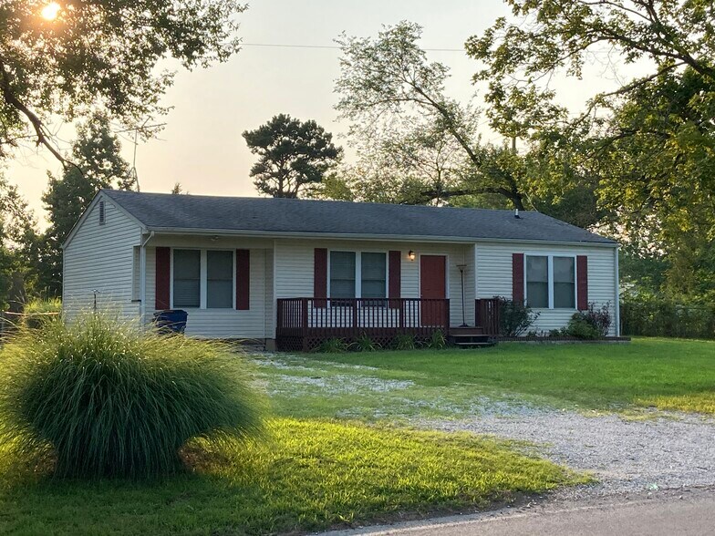 Front of House - 215 Bethel Church Rd