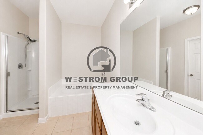 Building Photo - 12645 Forest Lawn Rd