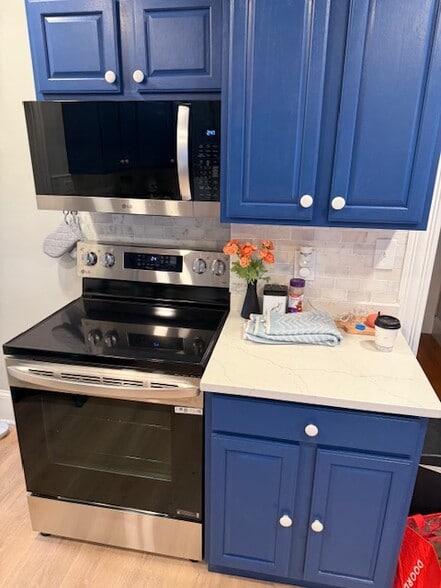 Building Photo - 25 Hill Top St