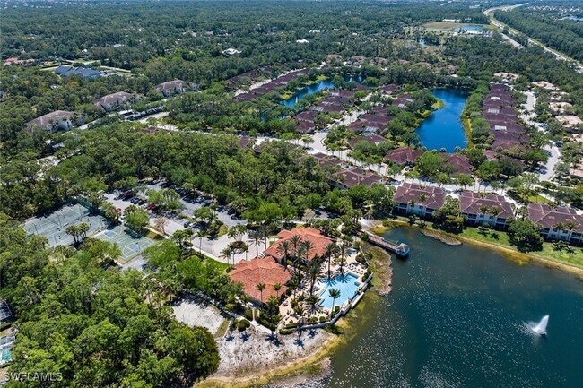 Building Photo - 1757 Tarpon Bay Dr S