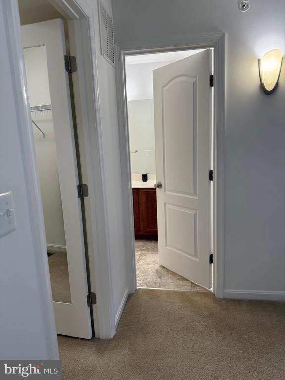 Building Photo - 1818 Cassandra Dr