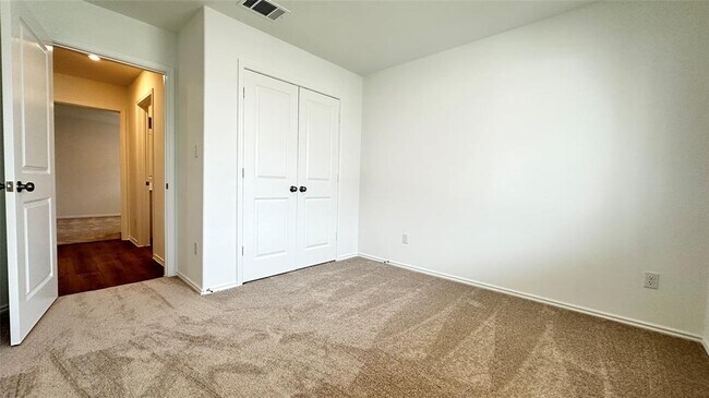 Building Photo - 170 Tofalla
