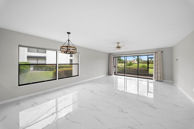 Building Photo - 16472 Timberlakes Dr