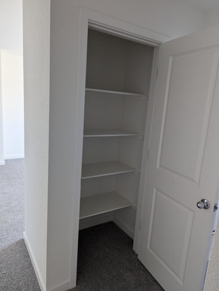 Building Photo - 7804 Forestdale Wy