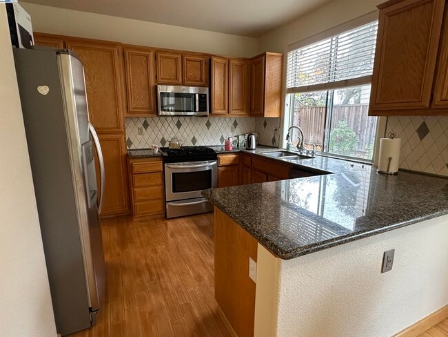 Building Photo - 1448 Dumaine St