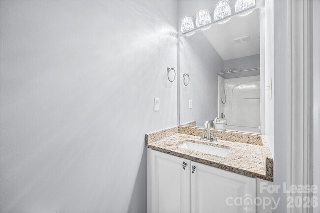 Building Photo - 2052 Shady Pond Dr