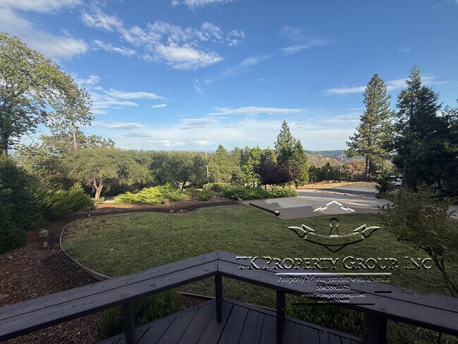 Building Photo - 17574 Patricia Way