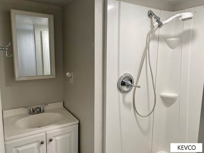 Building Photo - Four Bedroom in the Heart of FoCo