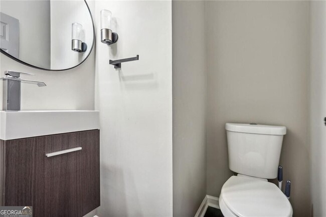 Building Photo - 2120 Sweetbirch Trail